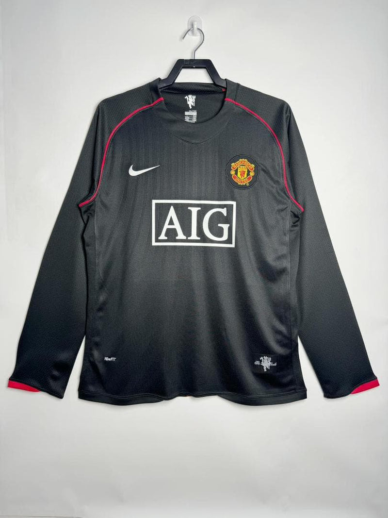 MANCHESTER UNITED RETRO LONG SLEEVE