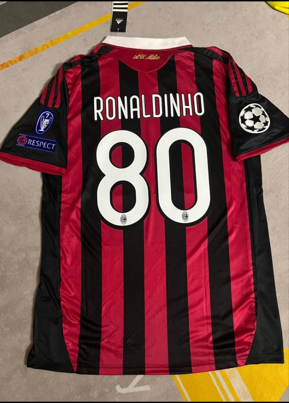 MILAN RETRO