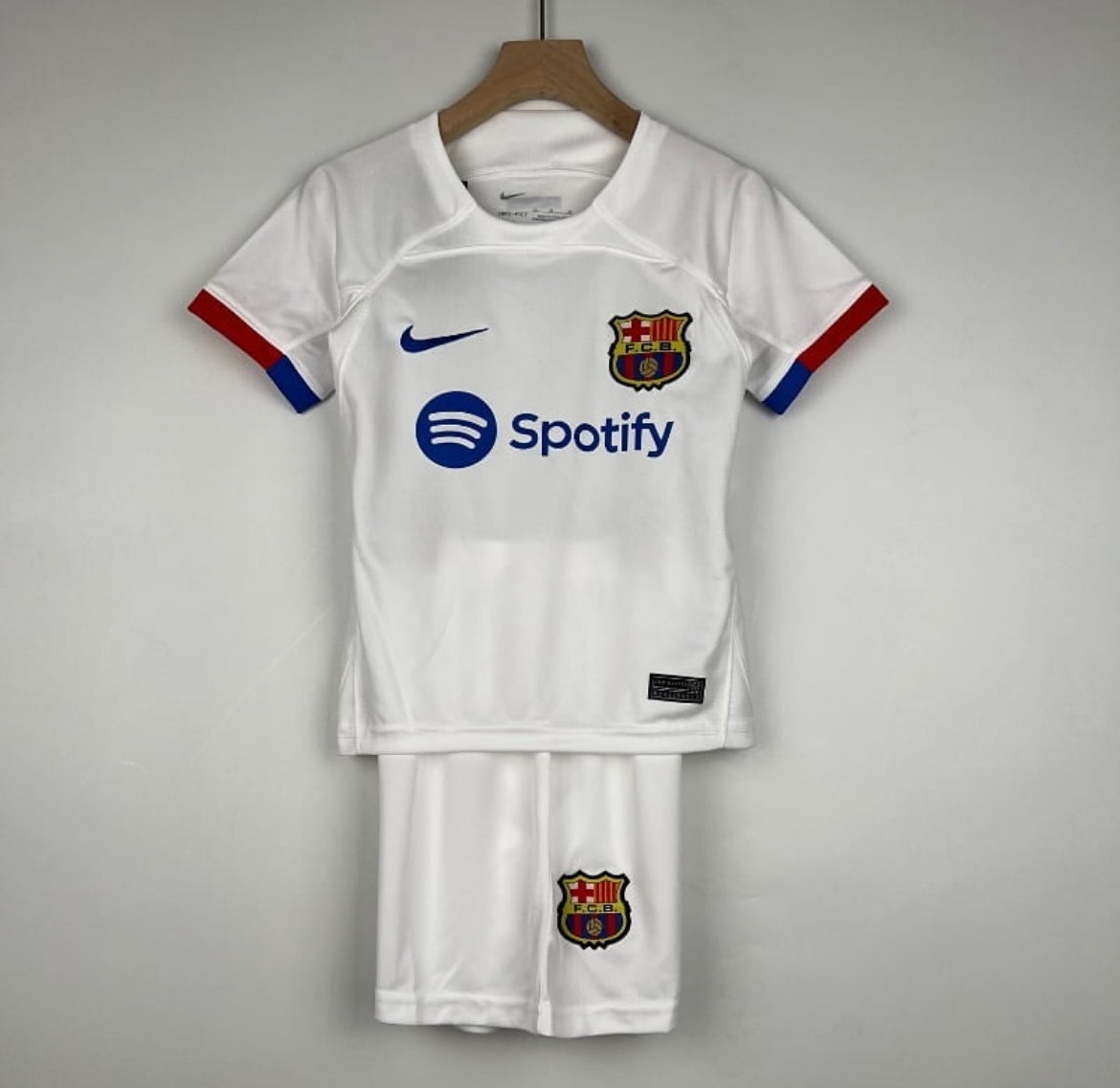 FCB KIDS